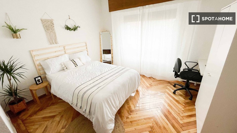 Double room Madrid, 7 beds — photo 3