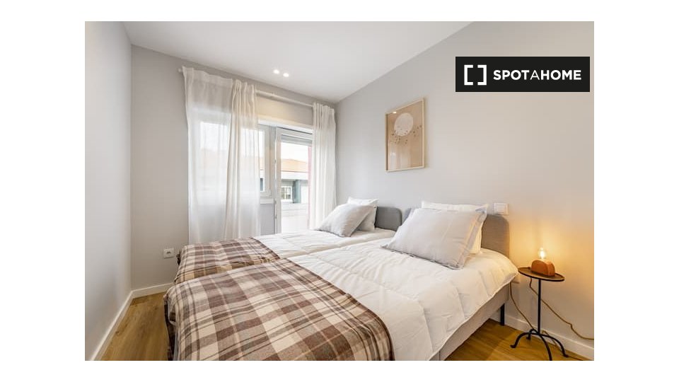 Apartment Porto, 2 beds, 70m² — photo 8