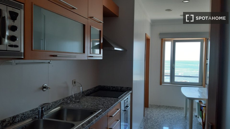 Apartment Porto, 3 beds, 230m² — photo 9