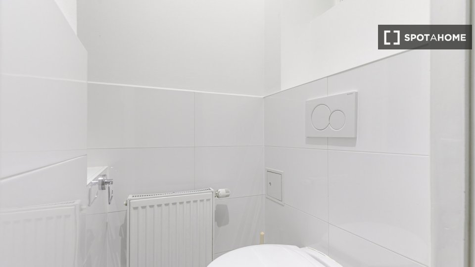 Apartment Vienna, 1 bed, 66m² — photo 18