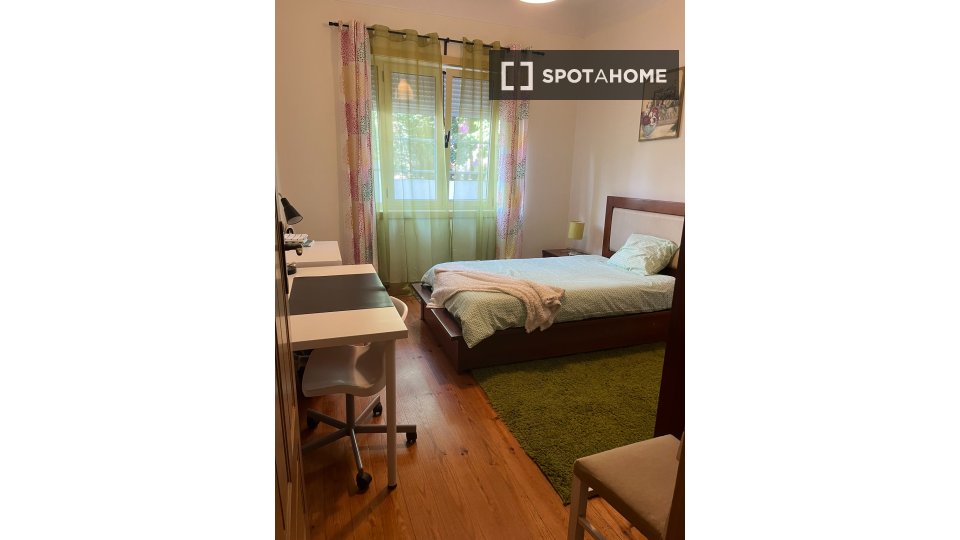 Double room Porto, 5 beds — photo 22