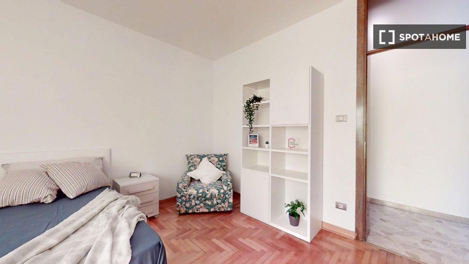 Double room Padua, 3 beds — photo 11