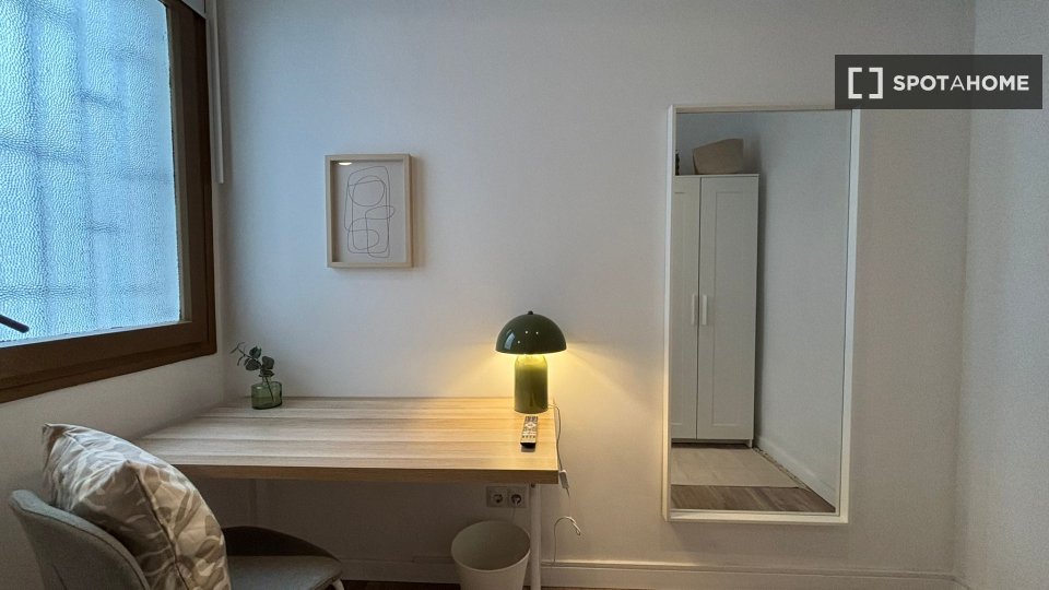 Habitación doble Barcelona, 4 habitaciones, 85m² — foto 3