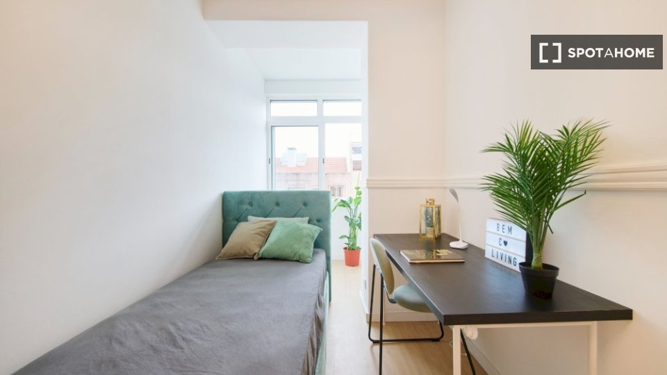 Double room Lisbon, 7 beds — photo 2