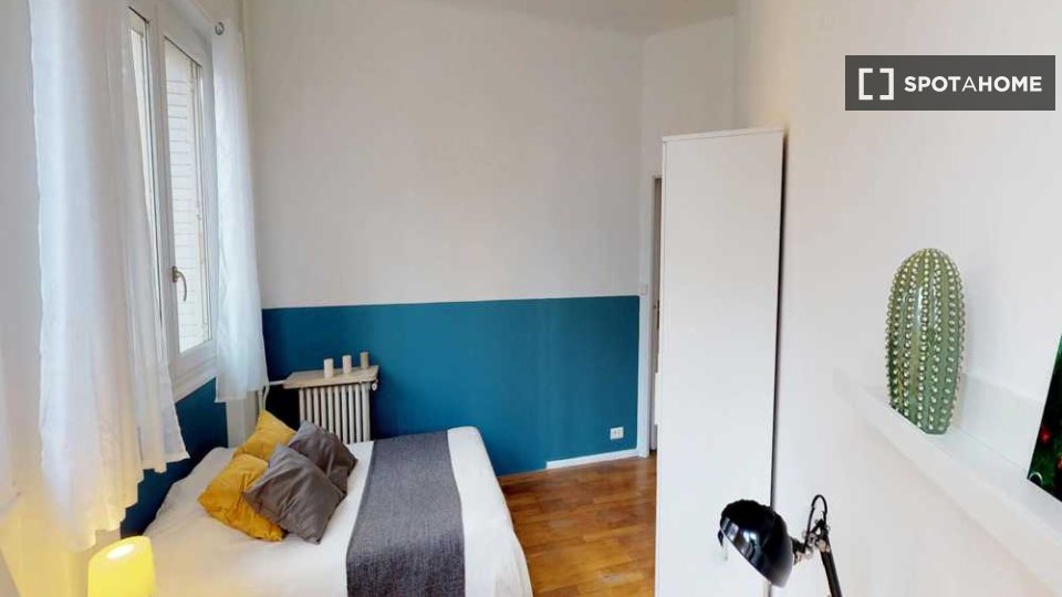 Double room Lyon, 5 beds, 110m² — photo 8