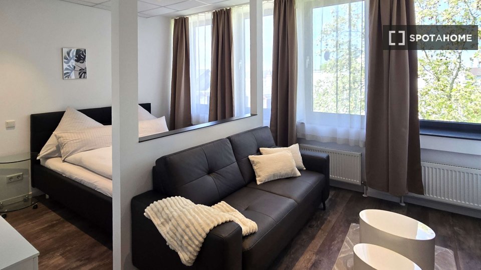 Apartment Frankfurt, 1 bed, 28m² — photo 7