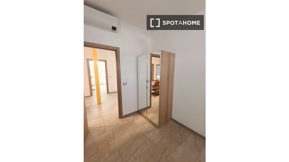 Double room Milan, 4 beds, 120m² — photo 5