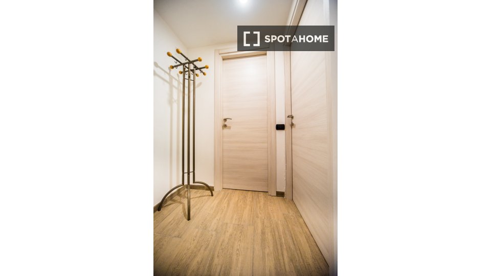 Apartment mono Milan, 55m² — photo 3
