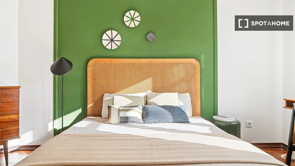 Double room Lisbon, 7 beds — photo 11