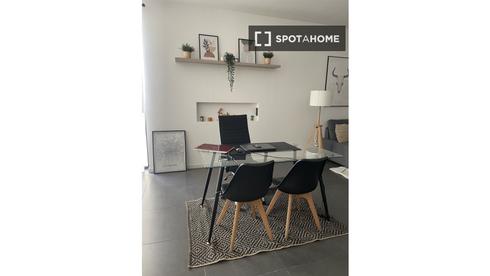 Apartment Valencia, 1 bed — photo 4