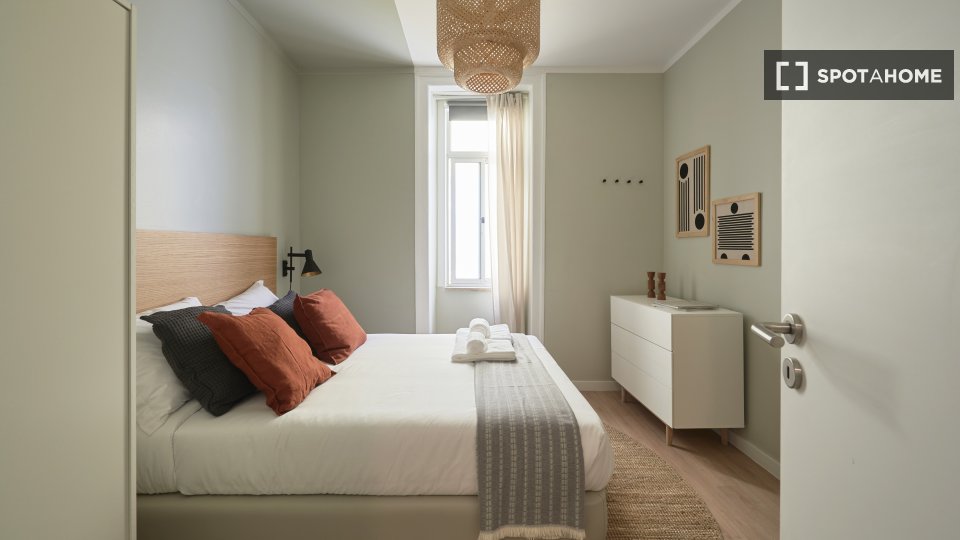 Double room Lisbon, 12 beds — photo 9