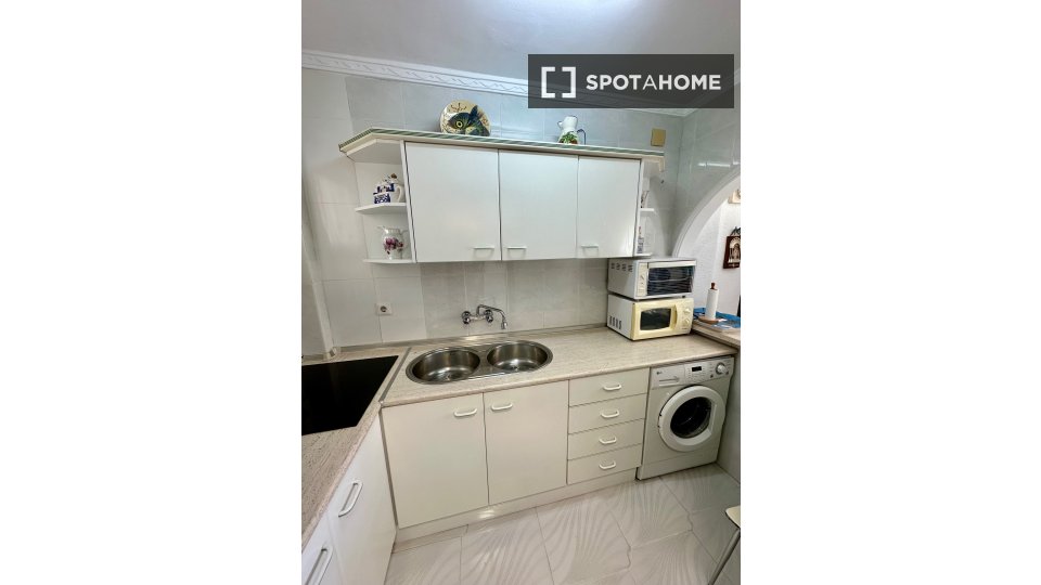Apartment mono Malaga, 67m² — photo 3