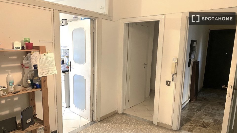 Double room Rome, 6 beds, 150m² — photo 34
