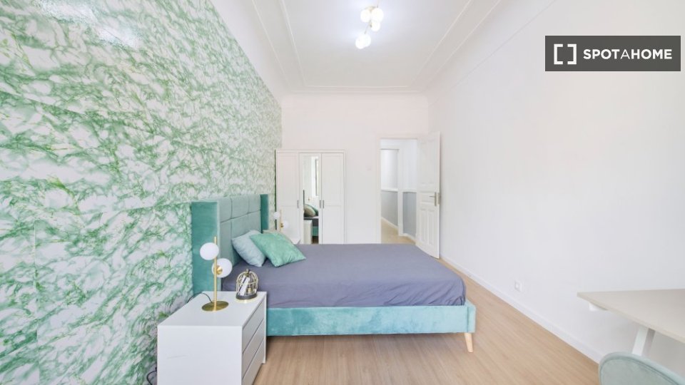 Double room Lisbon, 7 beds — photo 12
