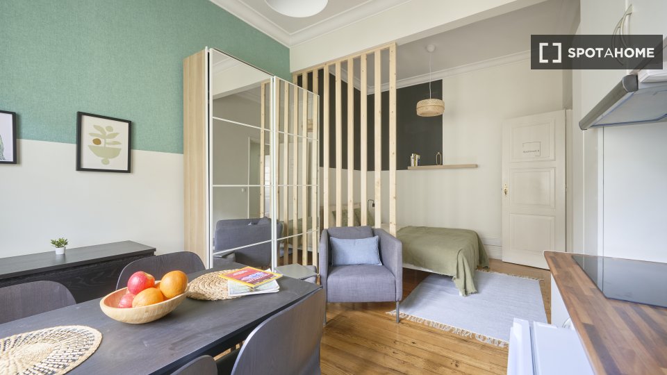 Apartment mono Lisbon — photo 16
