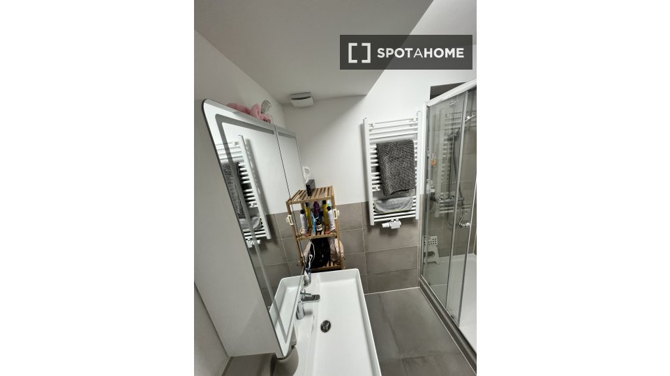 Apartment Cologne, 1 bed, 70m² — photo 6