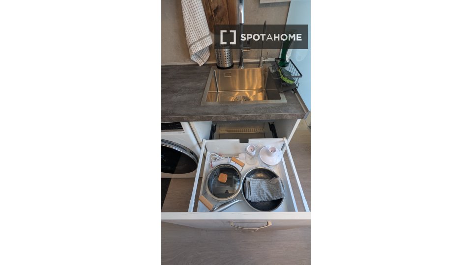 Apartment mono Madrid, 16m² — photo 17