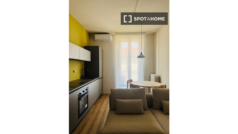 Apartment Milan, 1 bed, 65m² — photo 4