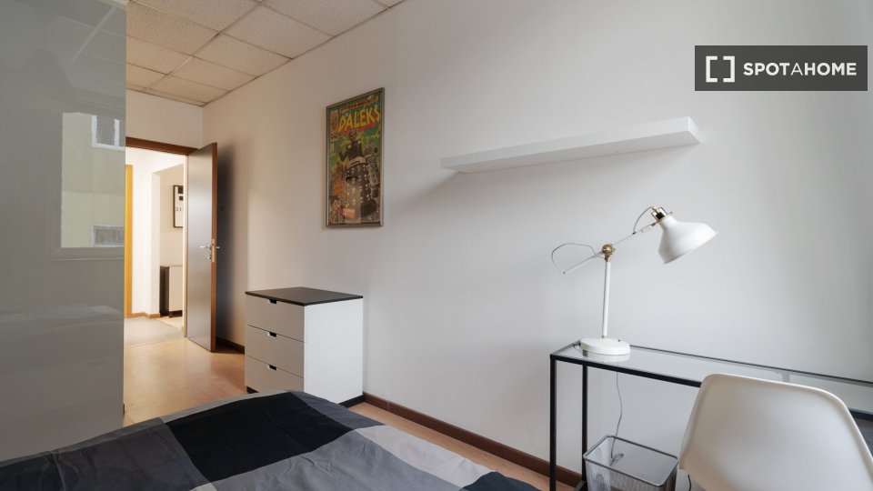 Double room Milan, 12 beds, 320m² — photo 1
