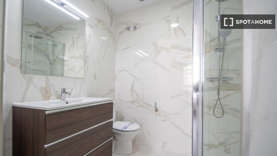 Apartment Cadiz, 3 beds, 100m² — photo 13