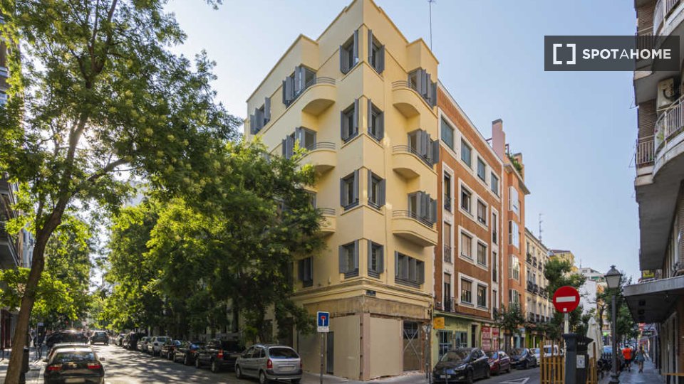 Double room Madrid, 4 beds — photo 101