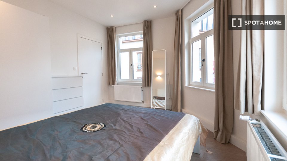 Apartment Brussels, 1 bed, 44m² — photo 4