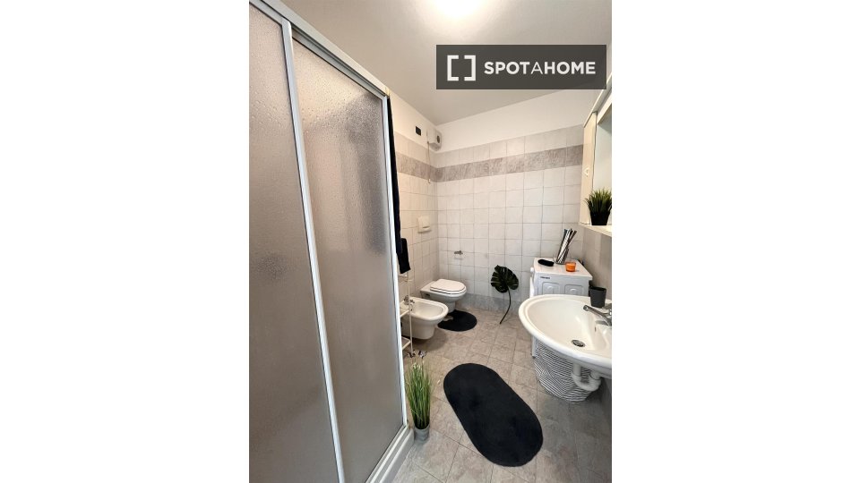Double room Trento, 1 bed — photo 11