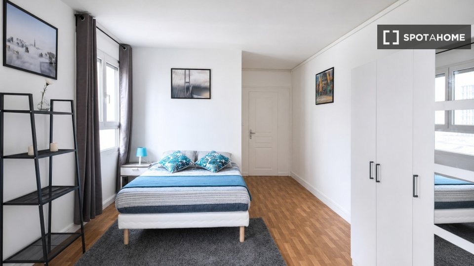 Chambre double Paris, 4 chambres — photo 25