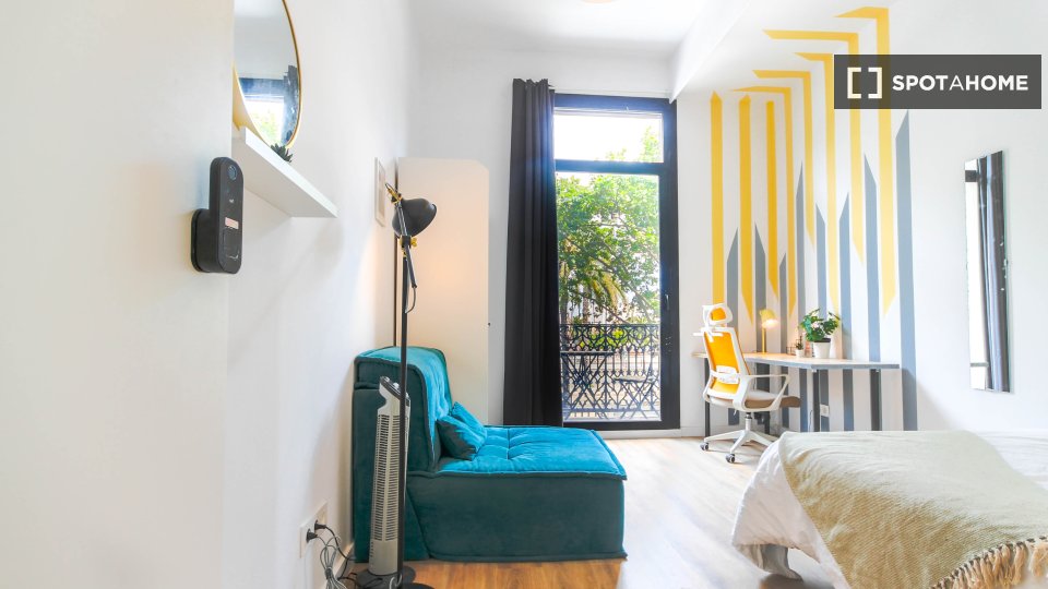 Double room Barcelona, 9 beds — photo 16