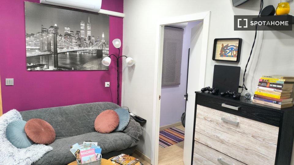 Apartment Madrid, 2 beds — photo 22