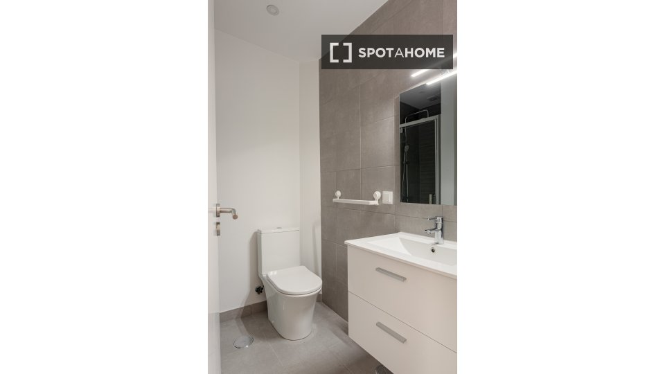 Apartment Lisbon, 2 beds — photo 4