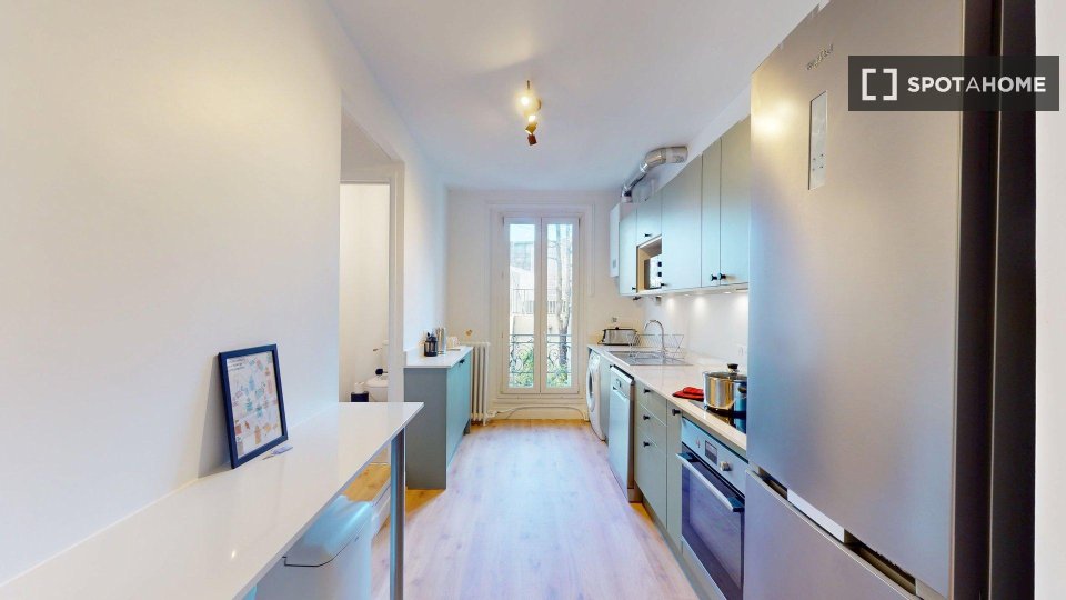 Double room Paris, 4 beds — photo 13