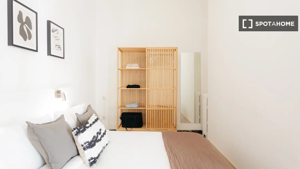 Double room Valencia, 8 beds — photo 16