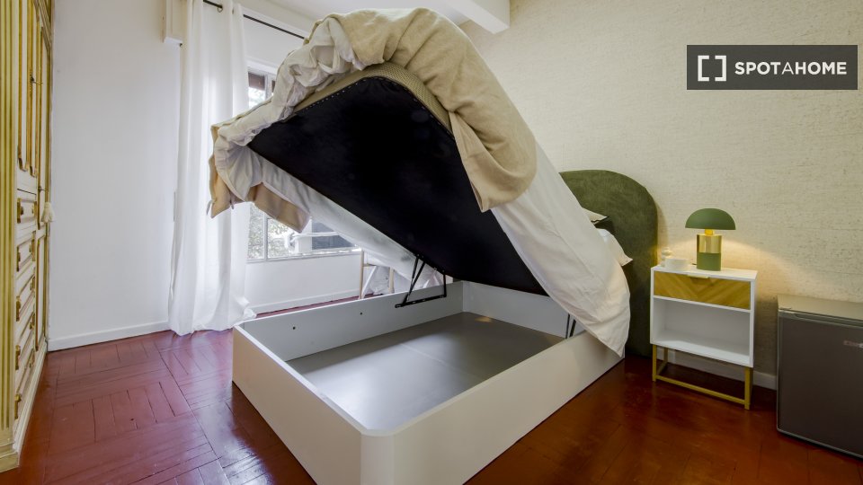 Camera doppia Madrid, 7 camere — foto 12