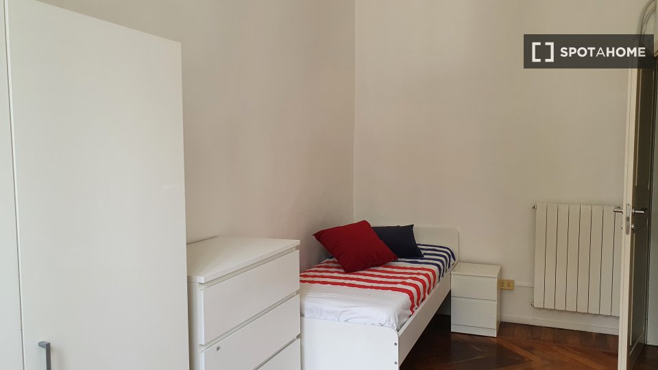 Double room Turin, 6 beds, 166m² — photo 4