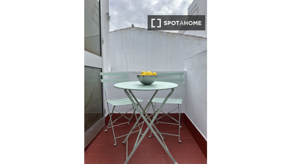 Apartment mono Seville — photo 2