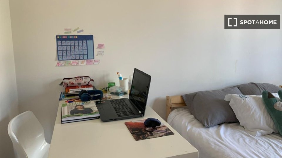 Double room Porto, 6 beds, 200m² — photo 9