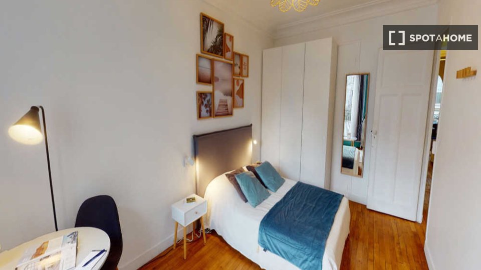Double room Paris, 6 beds, 90m² — photo 6