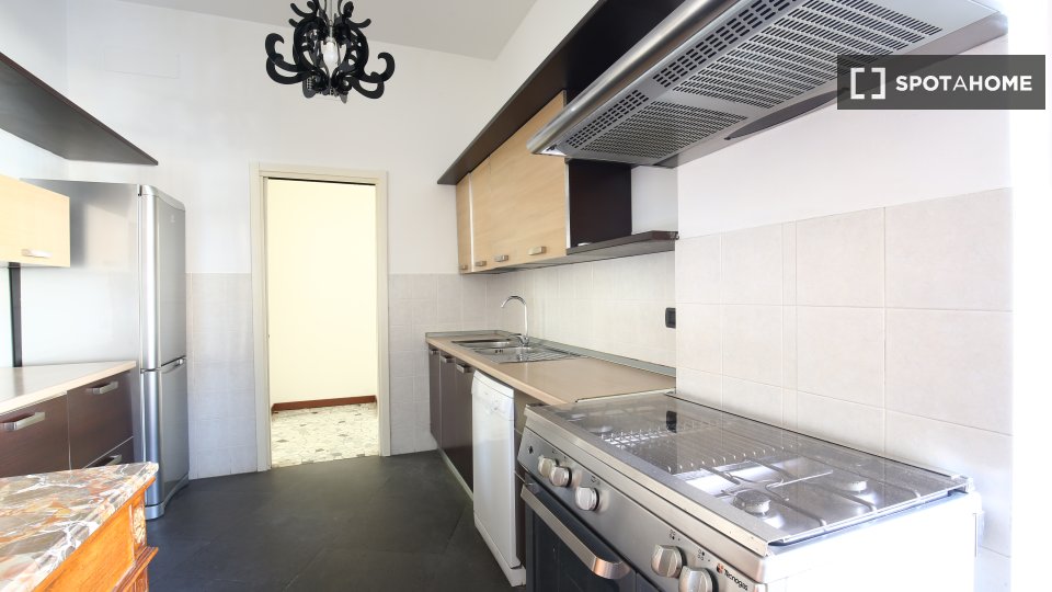 Double room Milan, 6 beds, 150m² — photo 7