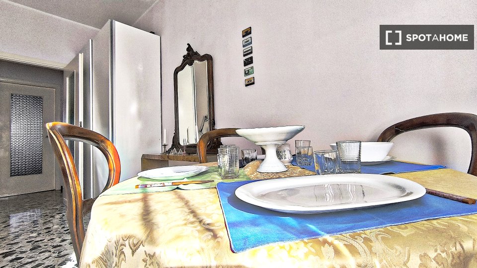 Double room Milan, 2 beds, 75m² — photo 2