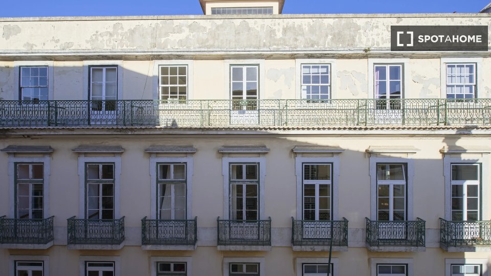 Double room Lisbon, 7 beds — photo 14