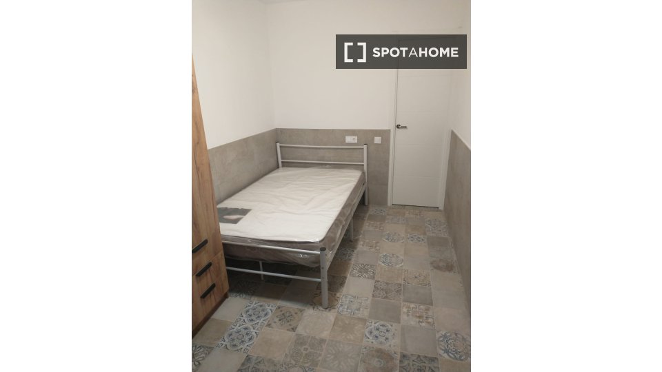 Double room Almeria, 5 beds — photo 13