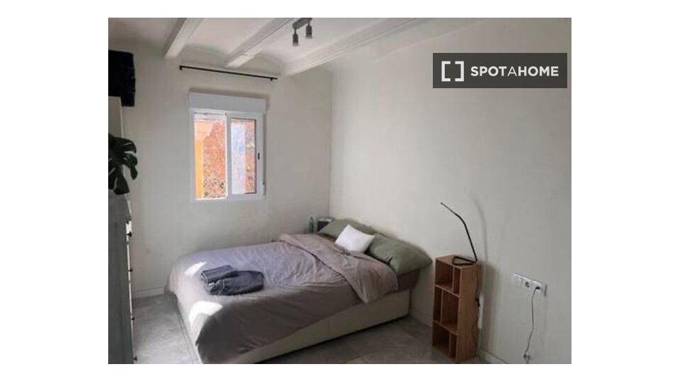 Double room Barcelona, 2 beds — photo 3