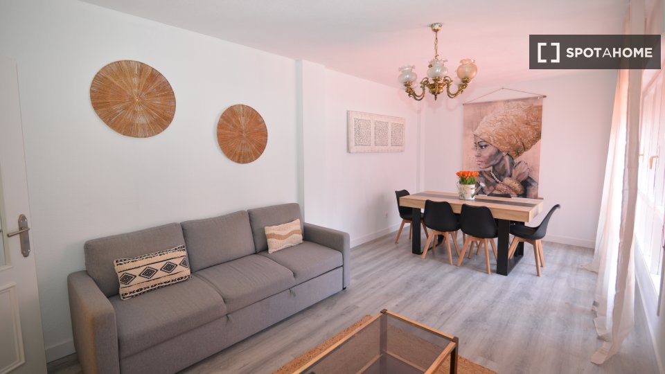 Double room Santander, 3 beds — photo 11