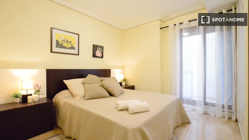 Apartment Valencia, 2 beds, 85m² — photo 9