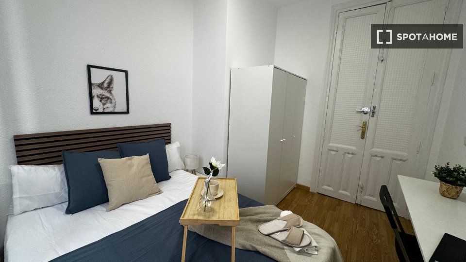 Camera doppia Madrid, 6 camere, 110m² — foto 3