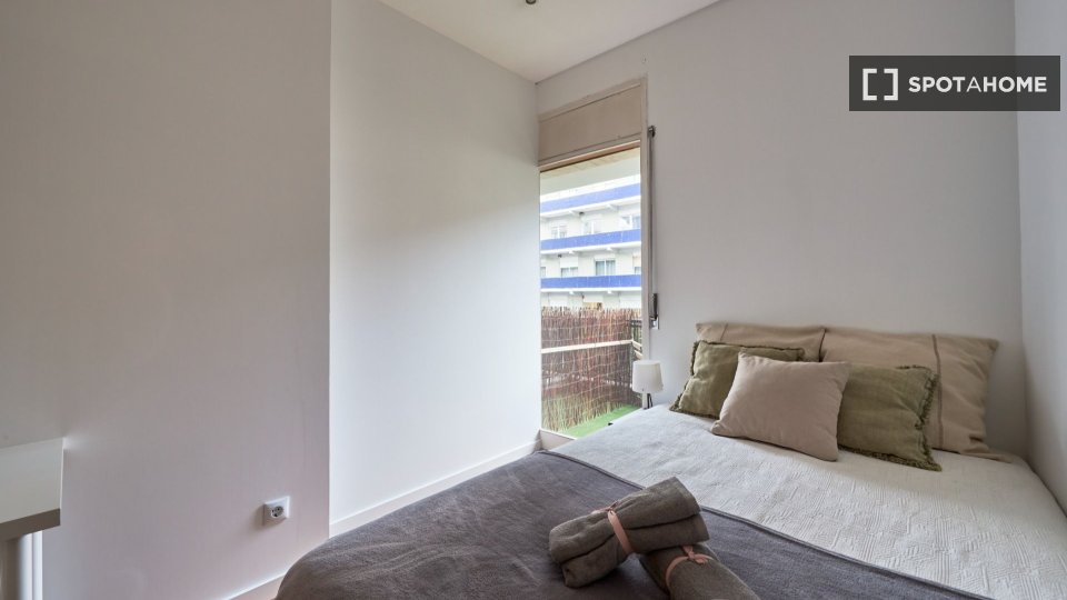 Double room Lisbon, 10 beds — photo 24