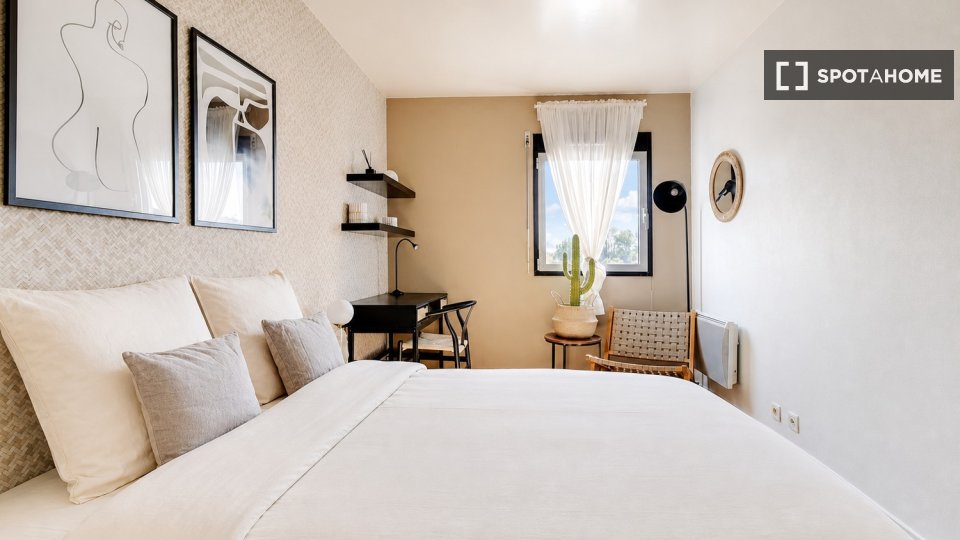 Chambre double Paris, 5 chambres — photo 25