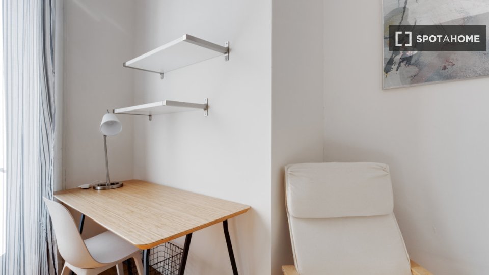Double room Milan, 14 beds, 369m² — photo 8