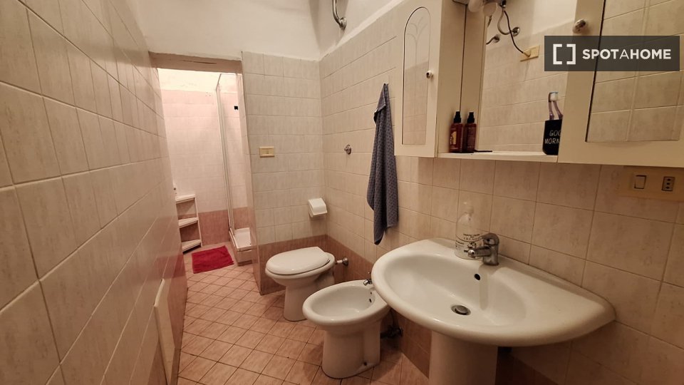 Double room Naples, 5 beds — photo 17